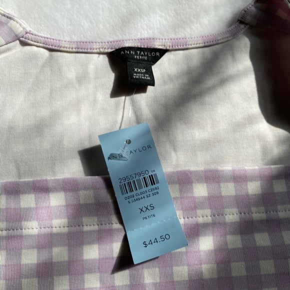 Petite Gingham Square Neck Luxe Tee || Ann Taylor - Picture 5 of 5